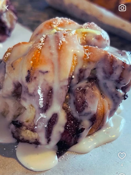 Blueberry Lemon Bun